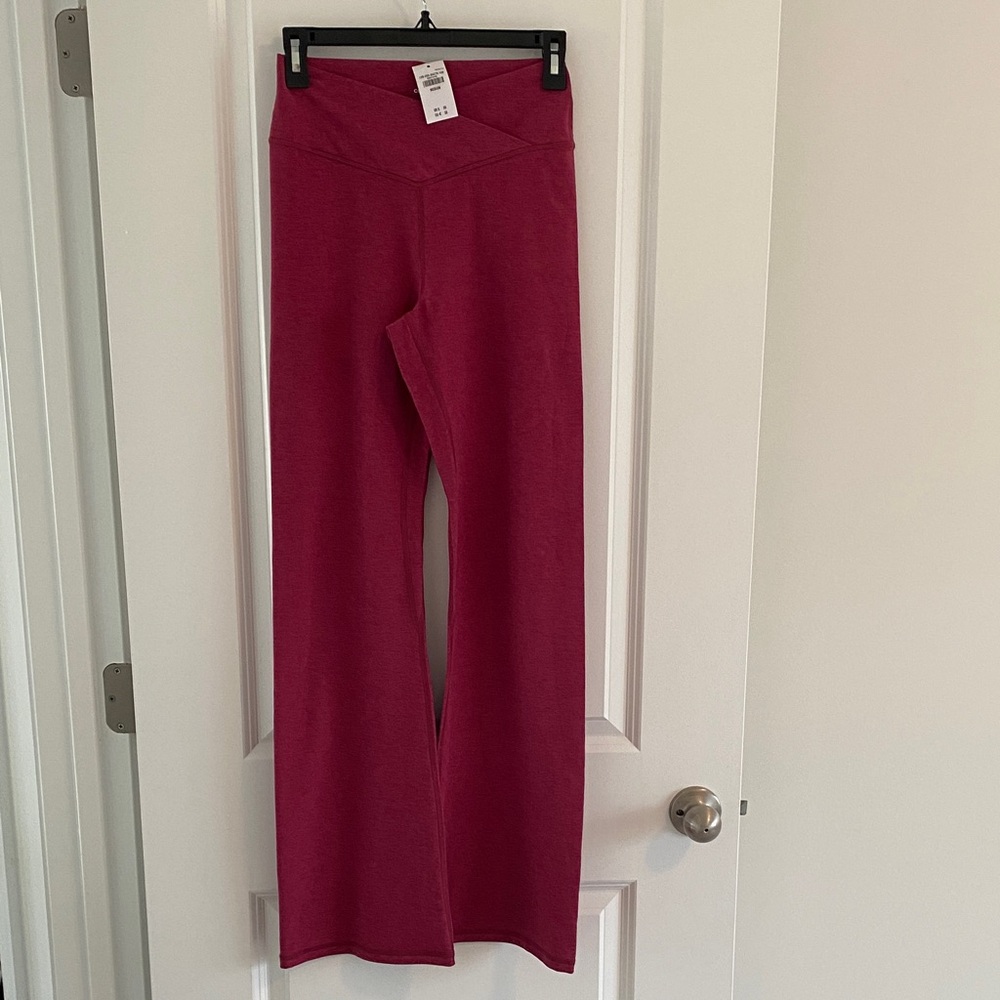 Abercrombie & Fitch YPB Curve Love Bootcut Pant size M